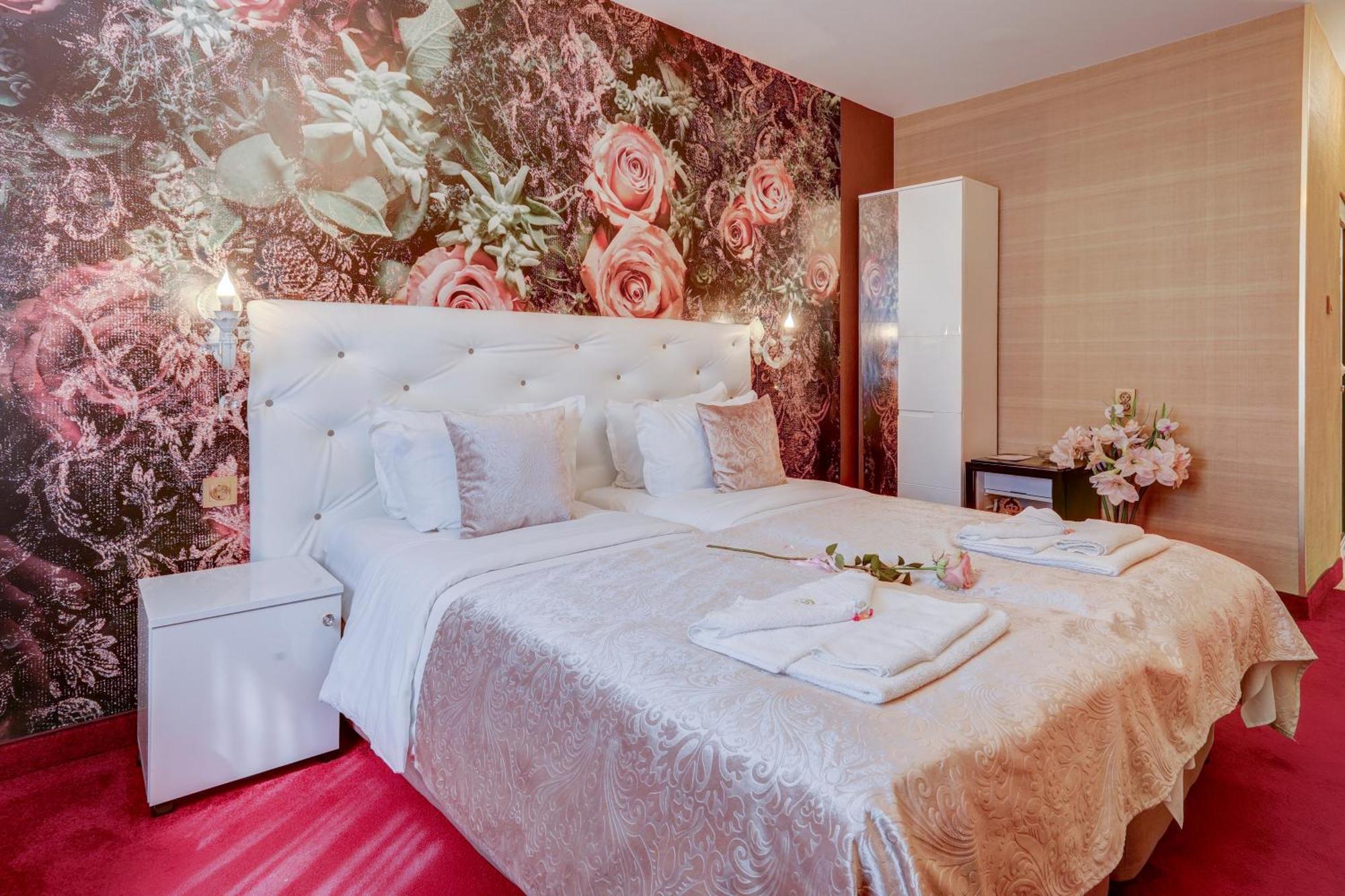 Hotel Imperia Varna Bagian luar foto