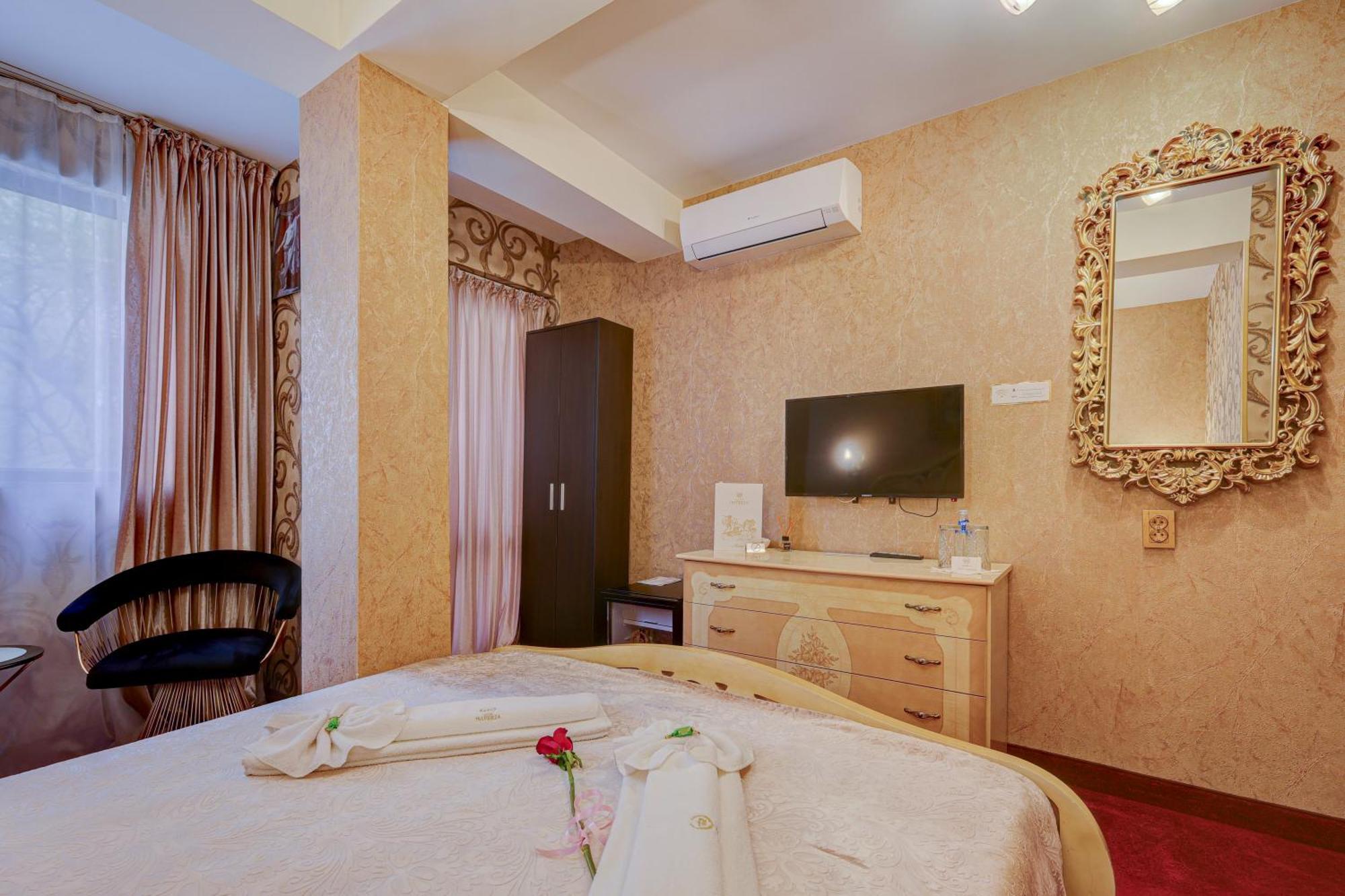 Hotel Imperia Varna Bagian luar foto